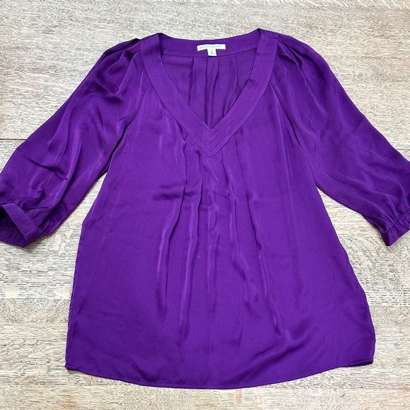 Banana Republic Tops - Banana Republic NWOT Flowy Pleated Purple V Neck Silky Satiny Top Blouse Medium